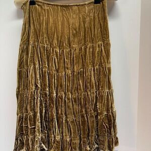 CACHE Crushed Velvet Tiered Ruffle Skirt Gold Womens Size 8 Whimsy Goth